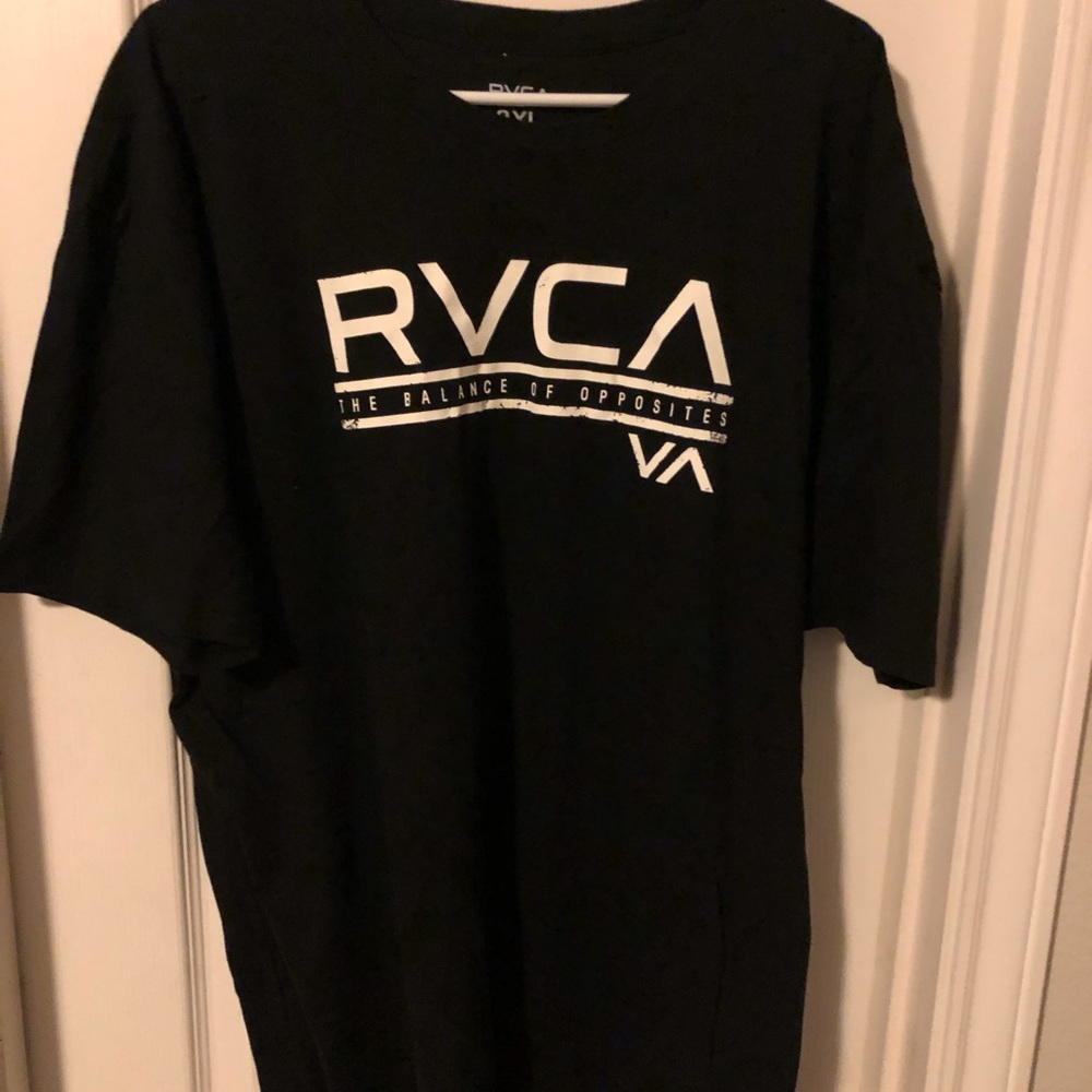 RVCA t-shirt